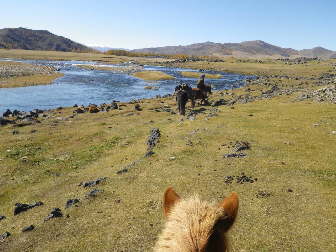 JOurney by horse in Mongolia